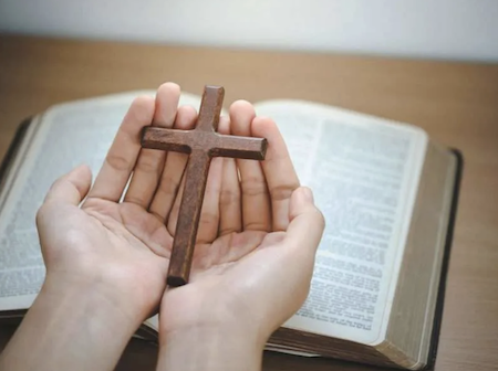 Apliecināt Jēzu Kristu visas pasaules priekšā