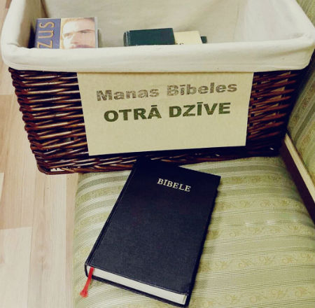 Manas Bībeles otrā dzīve