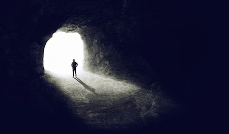 Panest nāvi, gaidot dzīvību